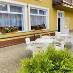 Bohemia 3*